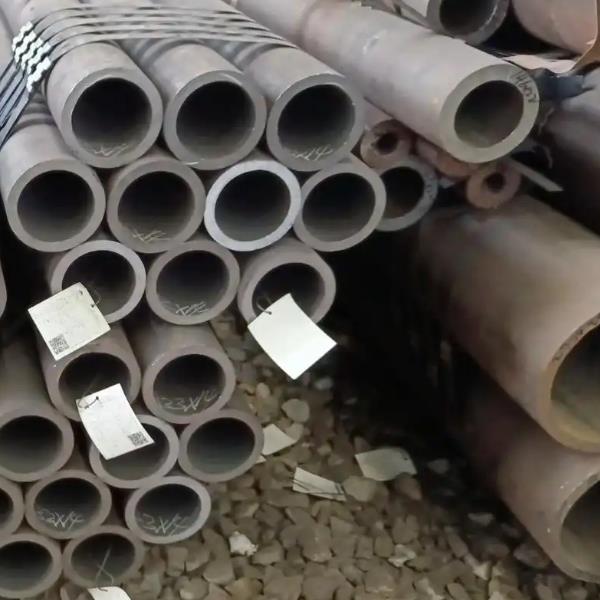 山東無縫鋼管廠量大更實(shí)惠