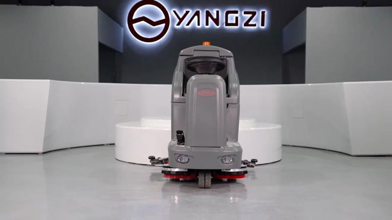 為什么駕駛式洗地機(jī)非常適合購物中心的地板 為什么駕駛式洗地機(jī)非常適合購物中心的地板