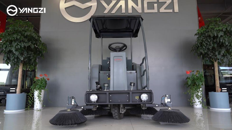 為建筑工地選擇好的掃地機(jī) 為建筑工地選擇好的掃地機(jī)