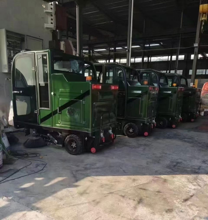 為什么要買駕駛式掃地機